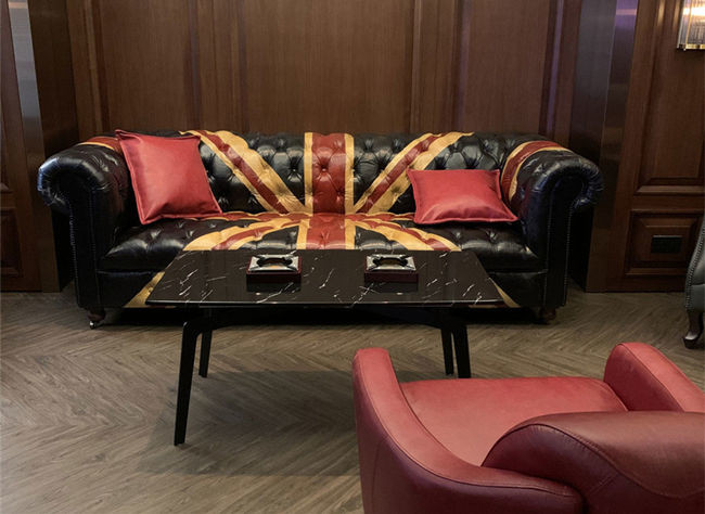 Vintage Retro Union Jack Leather Chesterfield Sofa Hotel Restaurant
