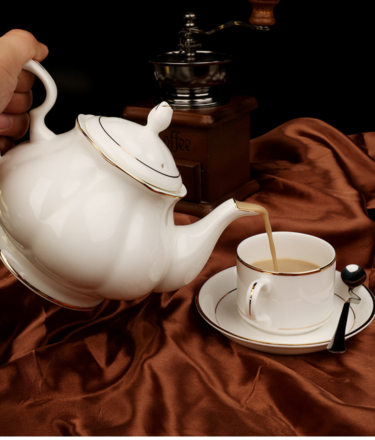 Wholesale customizable sublimation coated best selling Ceramic Bone China Mug with Saucer with golden rim