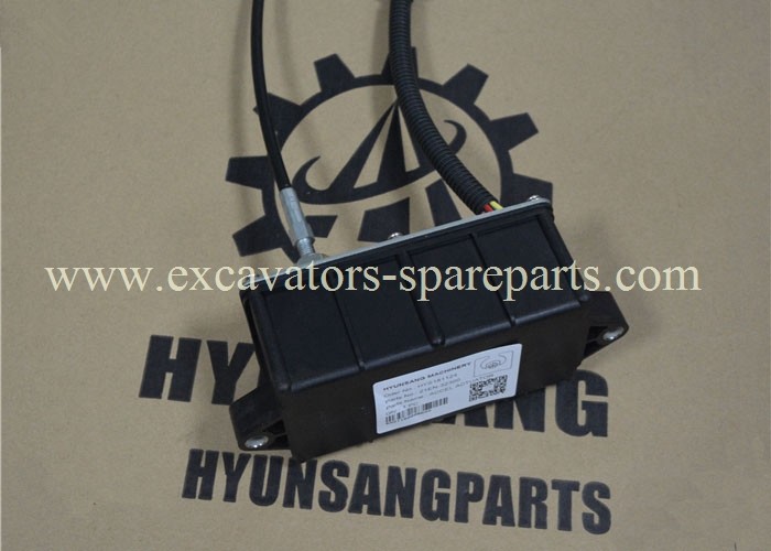 21EN-32300 21EN32300 Excavator Accel Actuator For Hyundai R140W-9S R260LC-9S