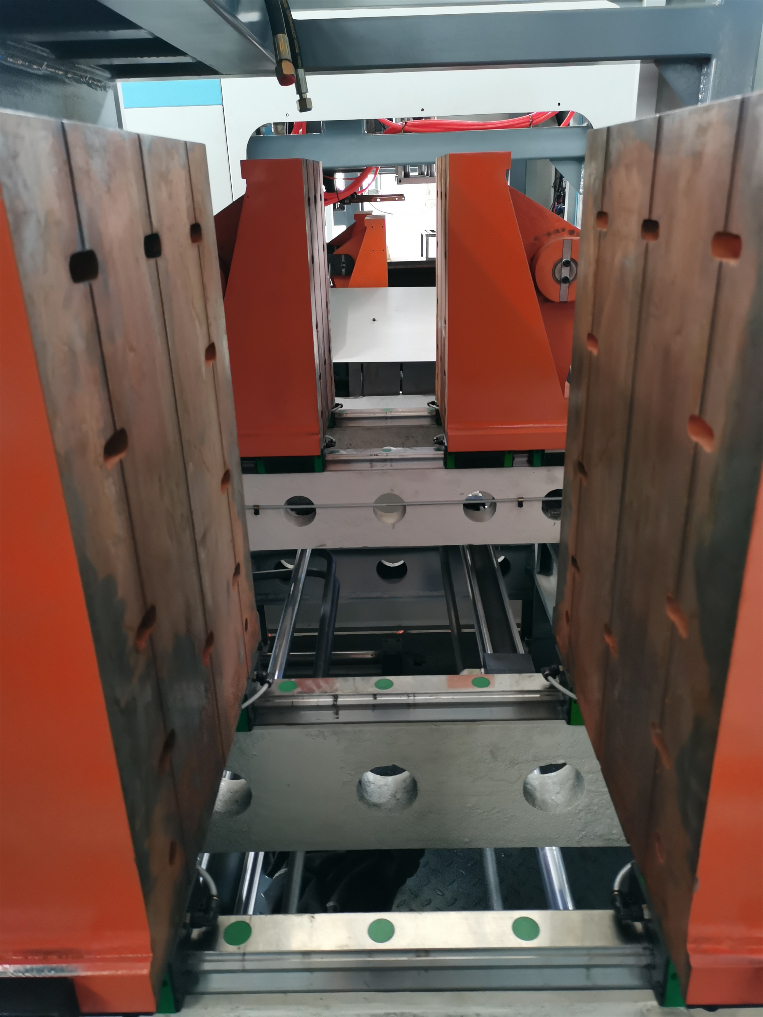 High Speed 1 Layer Automatic Blow Molding Machine , Lubricant Bottle Making Machine