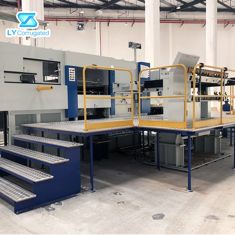 Automatic Carton Box Machine Die Cutting Machine 1200X1650mm 36000W Power