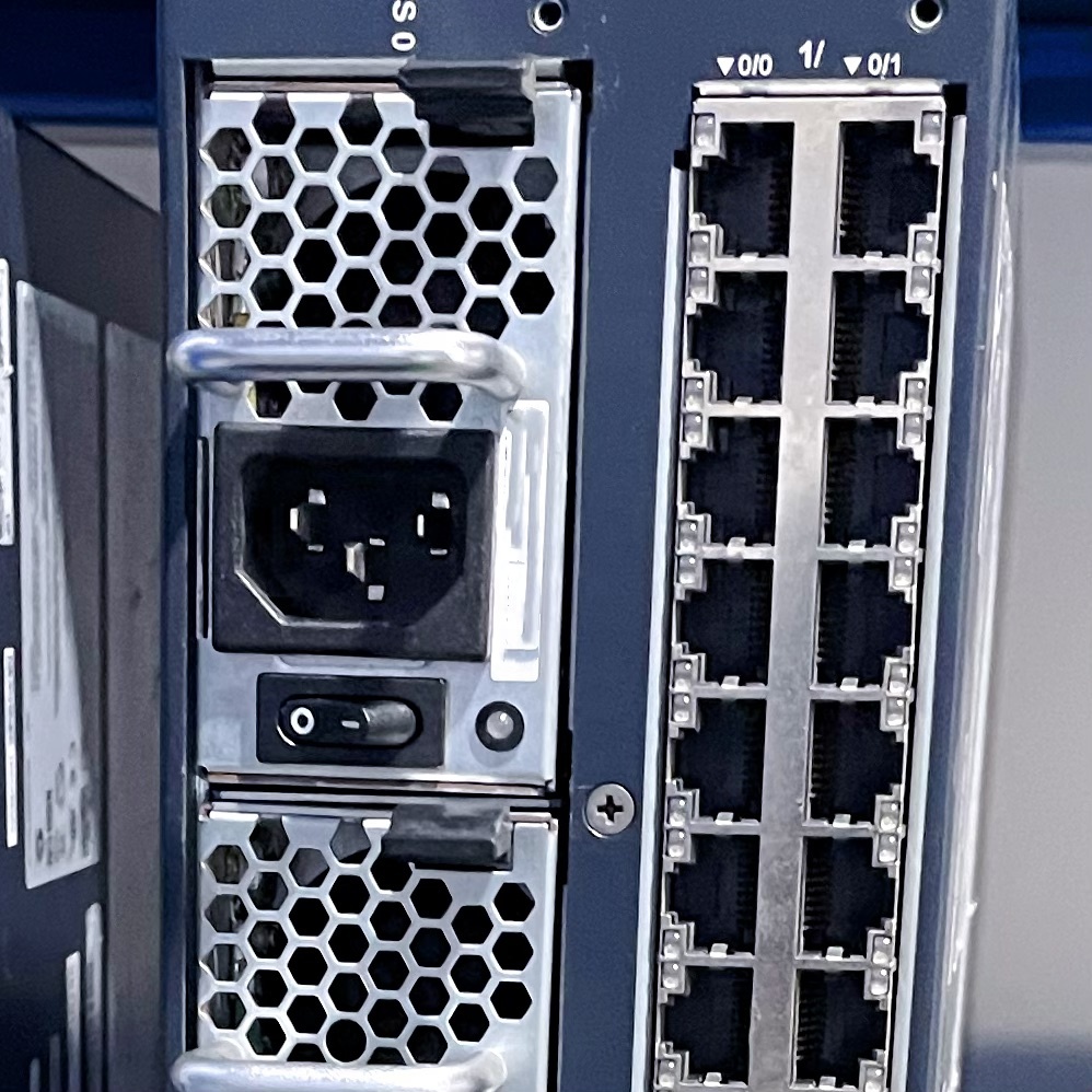 Products Status Used Networks MX80-48T Internet Router For Your Network