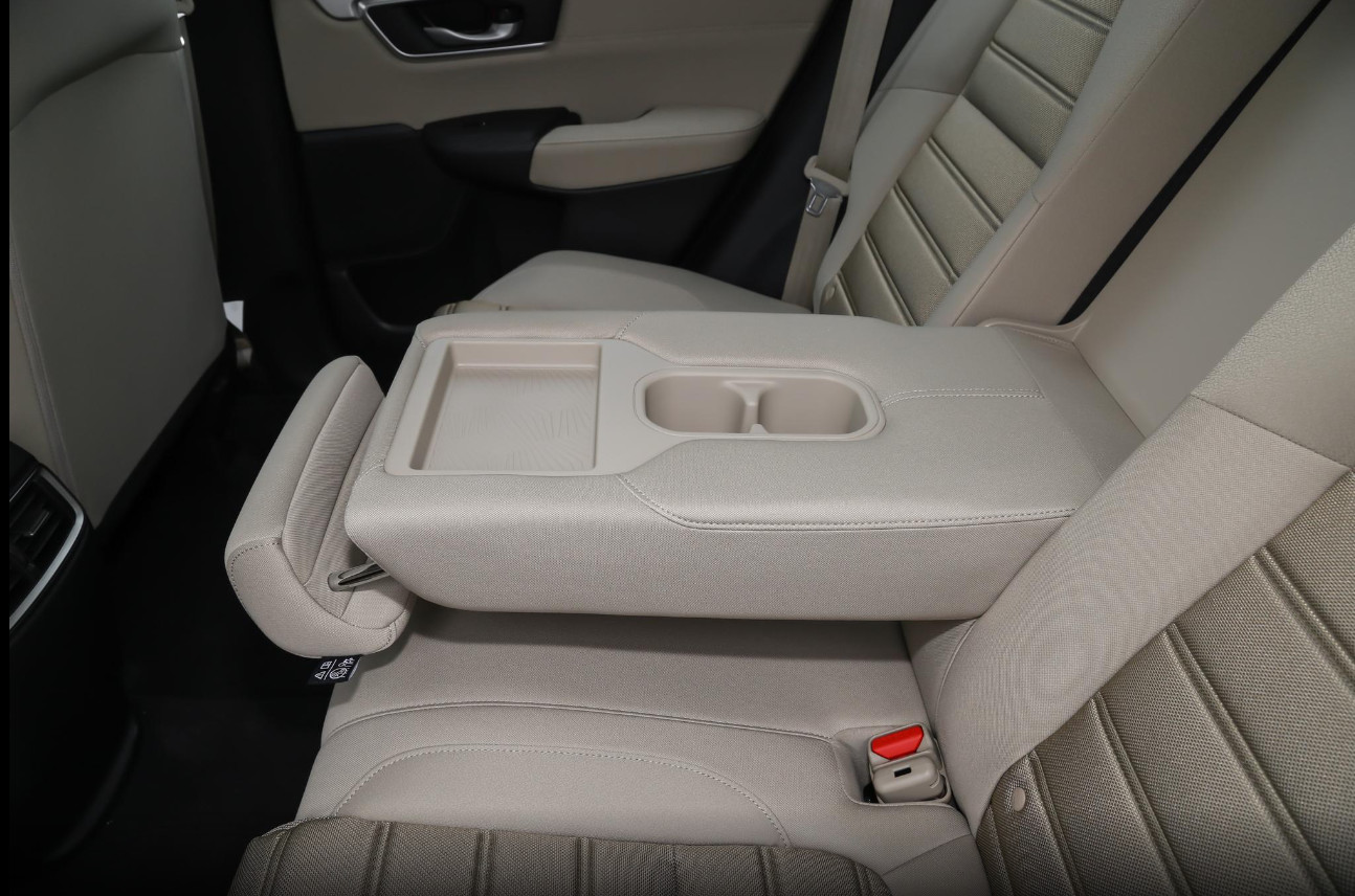 2021 240TURBO CVT Four Wheel Drive Compact SUV Luxury Board