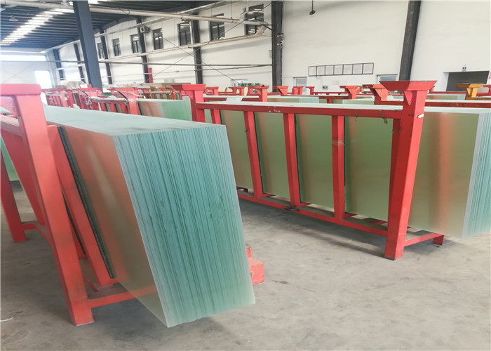 Low Iron Solar Panel Glass 3.2mm Thickness Electricity Generation Application