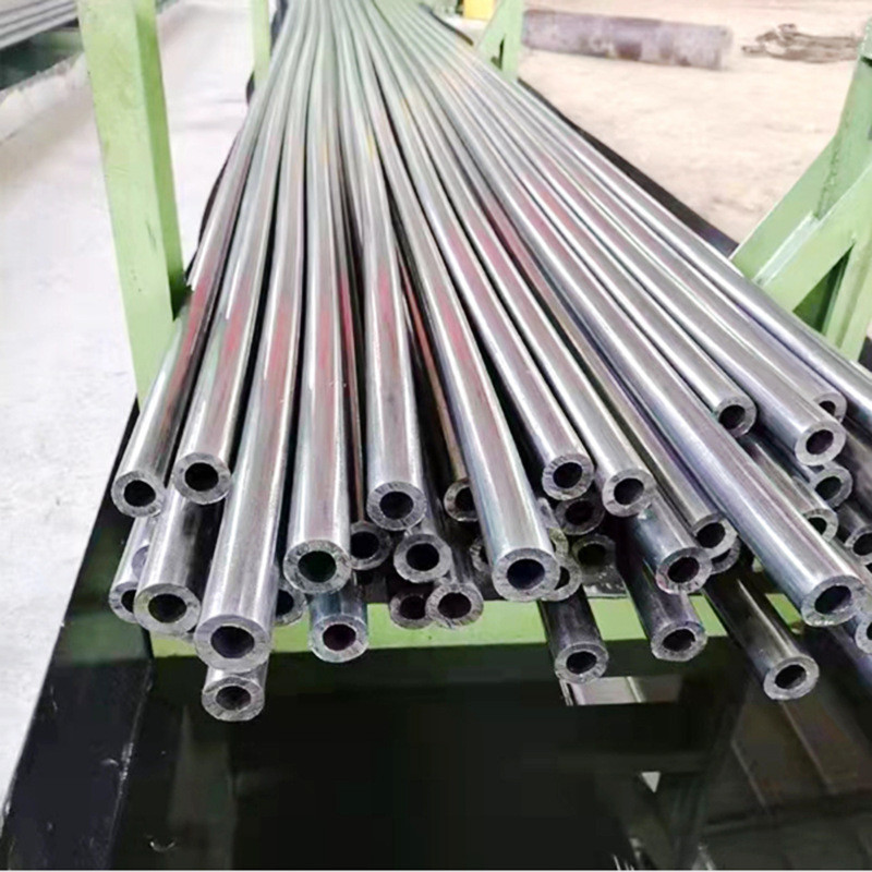 ERW Welding Line Type Nickel Alloy Pipe in Customized Length for Temperature Applications