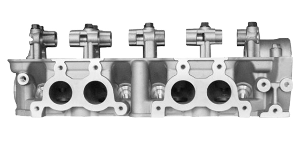 used For Hyundai 4G63 22100-32540 cylinder head