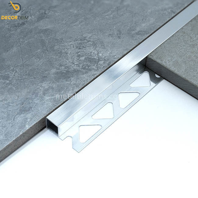 Square Closed Shape Aluminium Tile Trim Silver 2.5 Meters Length