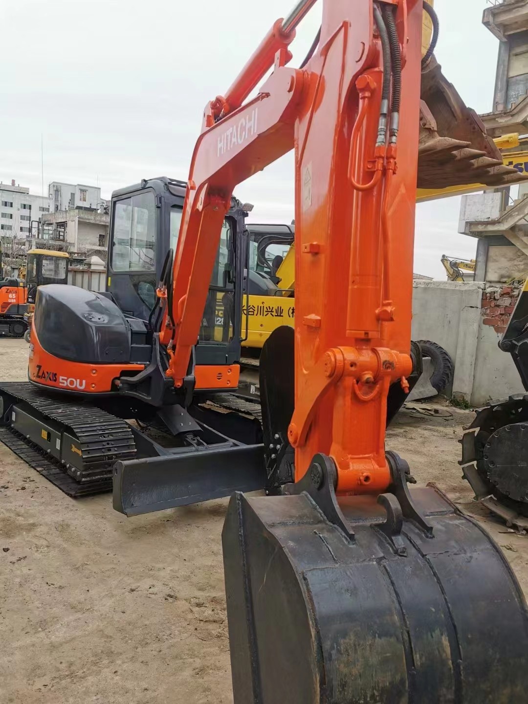 Second hand Hitachi ZX50U excavator is of good quality and affordable price