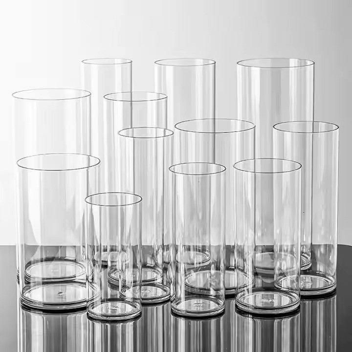 Custom Wholesale Luxury Modern Transparent Acrylic Candle Holder Pillar Floating Candle Decoration Transparent Wedding Vase