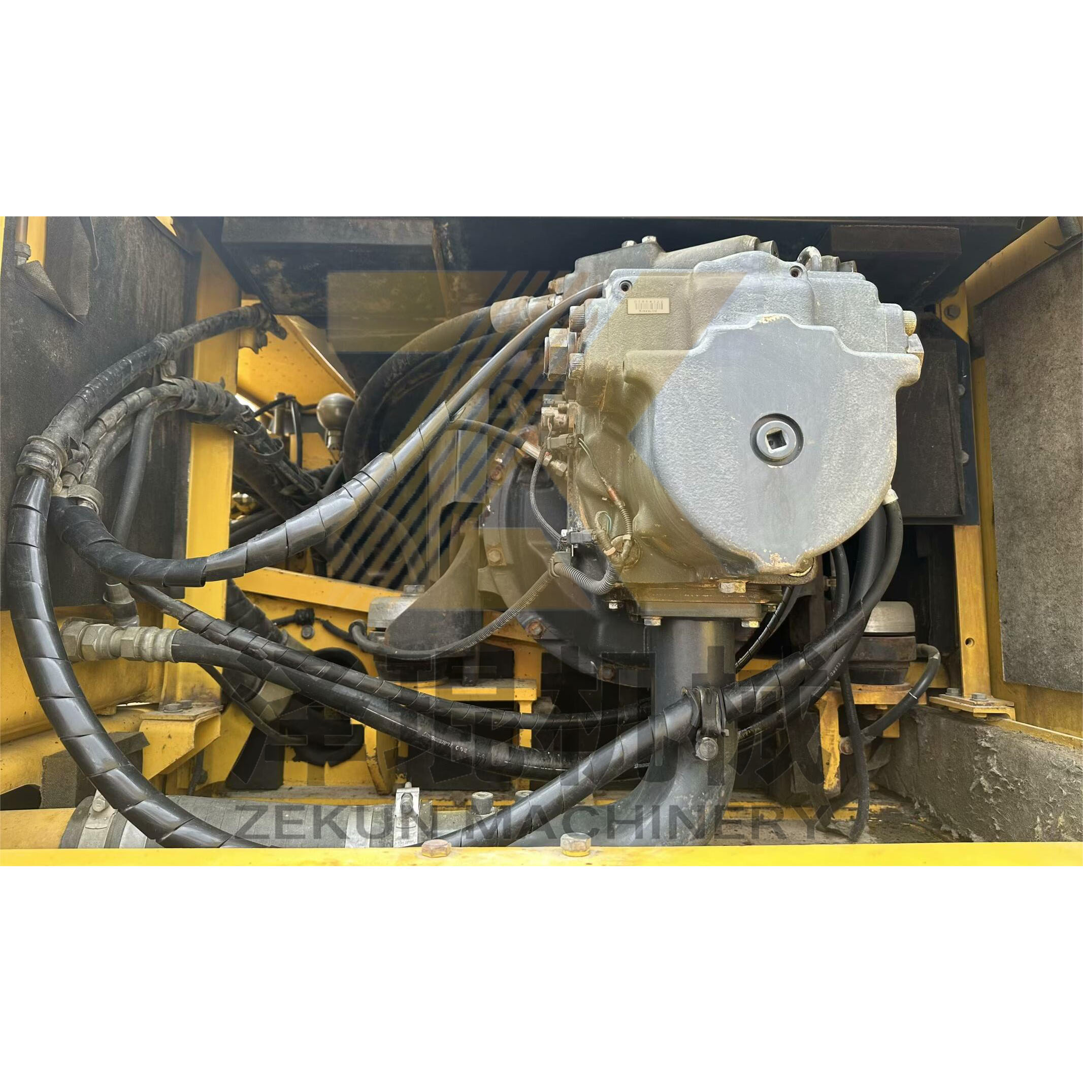 Original Komatsu PC450-8 Excavator with 2.1m³ Bucket Capacity