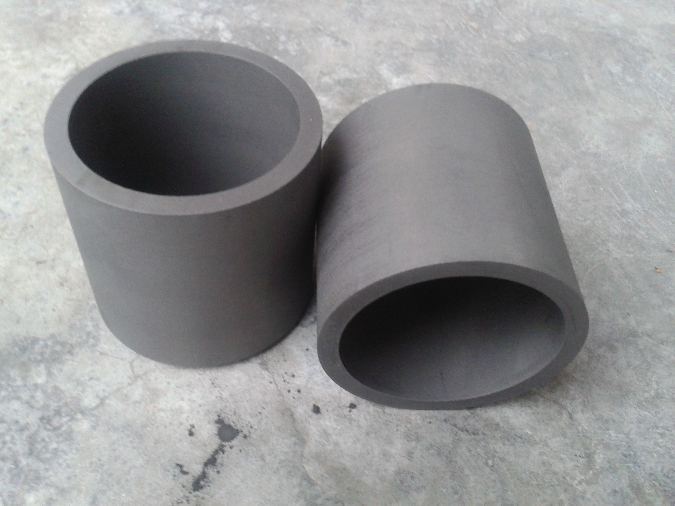 Aluminium High Purity Carbon Graphite Crucible With Good Heat Conductivity
