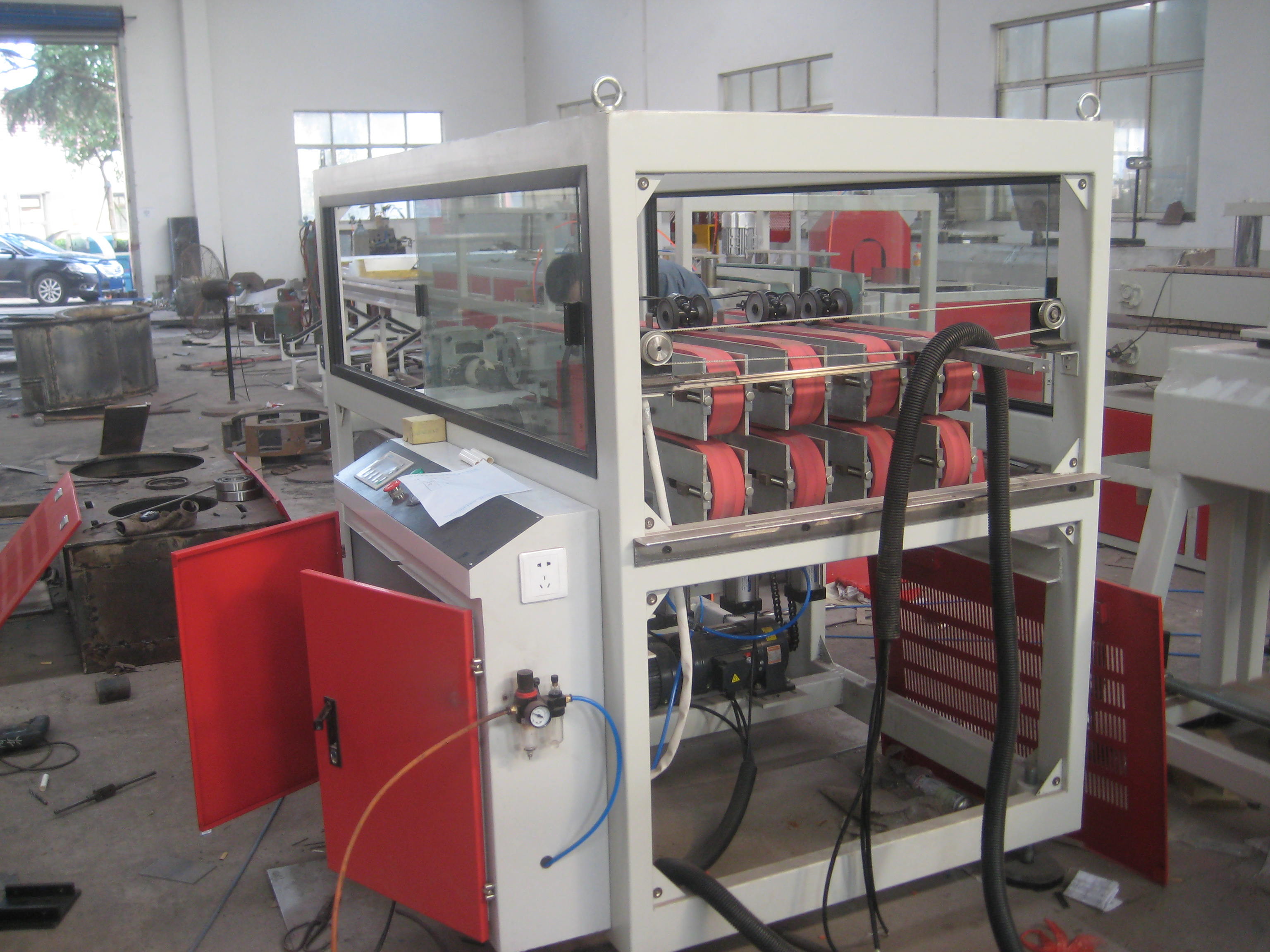 Four Strands PVC Pipe Extrusion Line Electrical Conduit 55 / 37KW Motor Power
