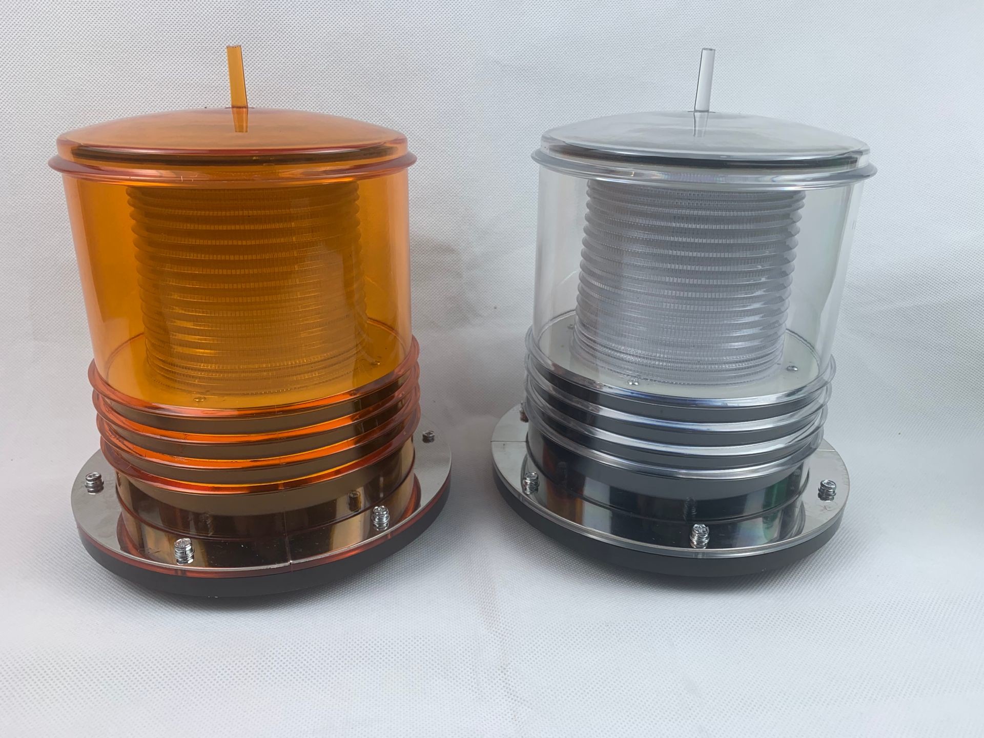 Traffic road orange barrier Uruguay Safety Warning Reflective with flashing yellow light Drum Barrel