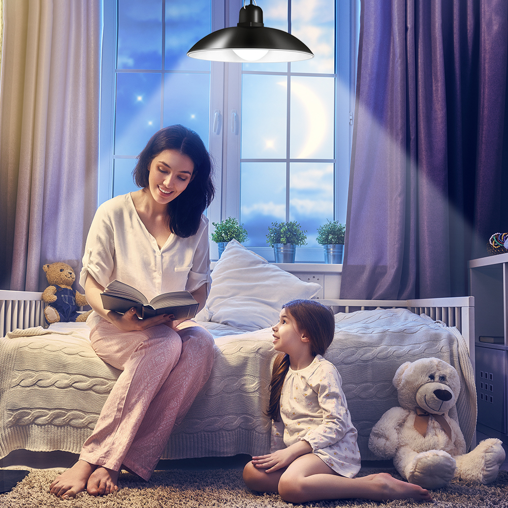 400lm IP65 Solar Powered Pendant Light Dusk To Dawn Light For Indoor Outdoor Garage