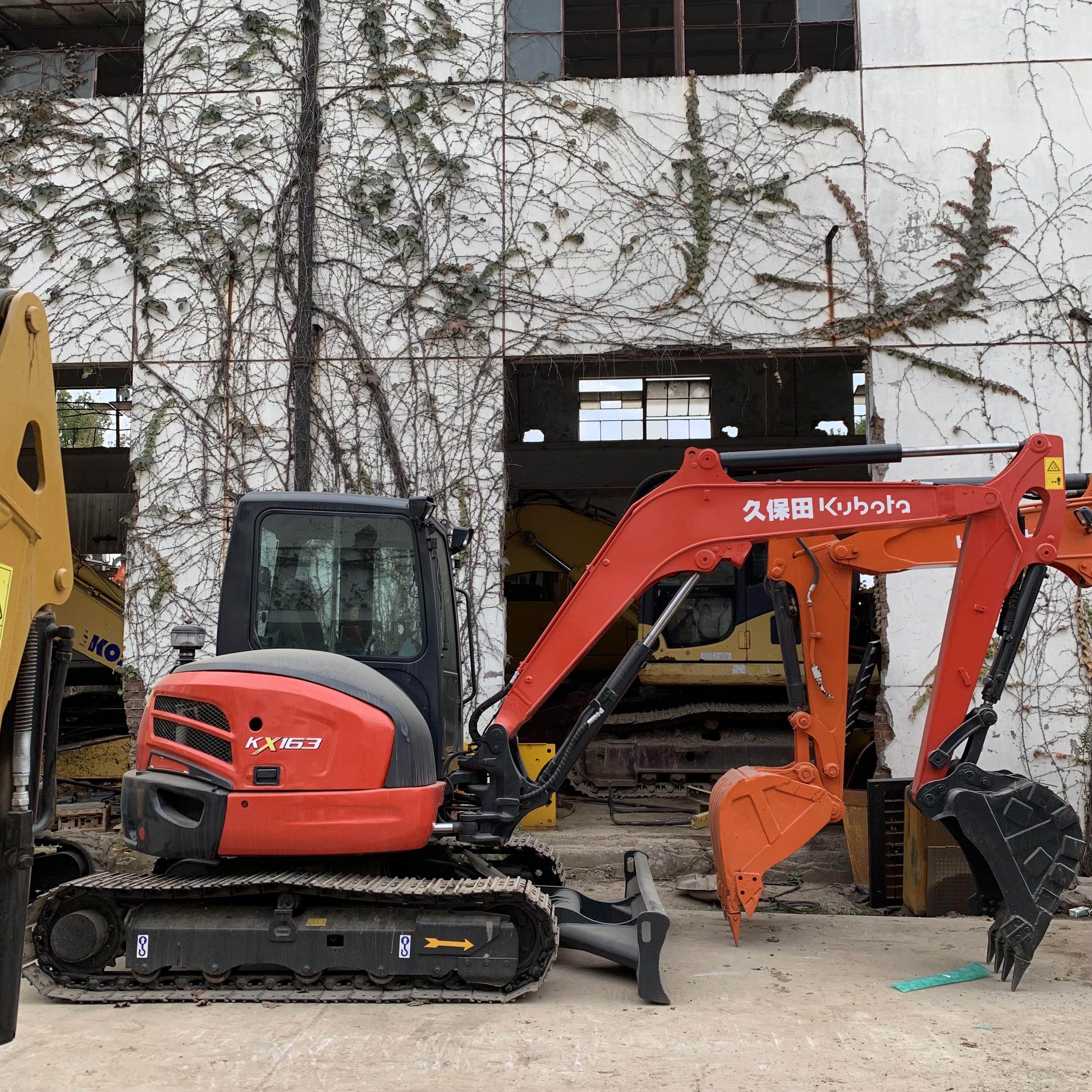 90% Japan Used Mini Excavator Kubota KX 163 with Low Fuel Consumption