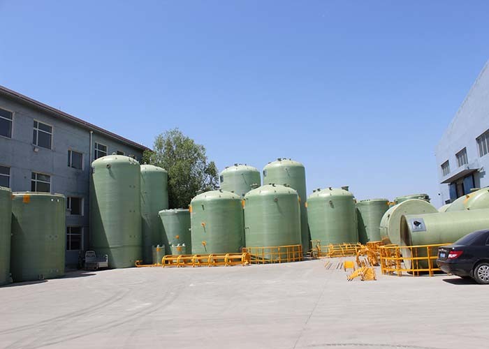 9CBM Fiberglass Water Pressure Tank 1800mm FRP Water Filtration Vessels