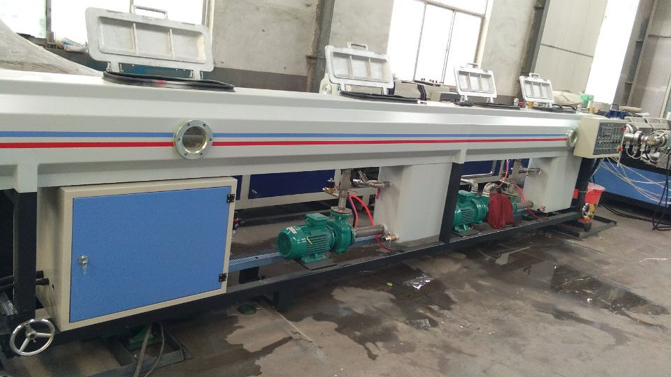 16mm To 63mm PE Plastic Pipe Extrusion Line Three Layer PE Pipe Extrusion Machine