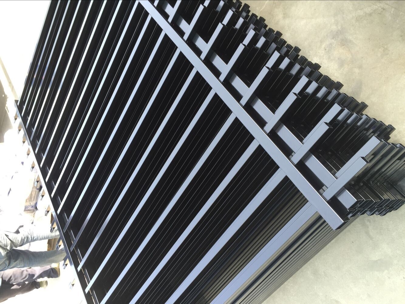 Garrison Fencing (China Supplier) | Black Color Garrison Fence