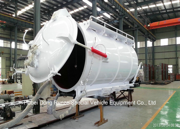 Customized Cabon Steel Vaccum Tank Body For Vaccum Sewage Truck 4 - 20 M3