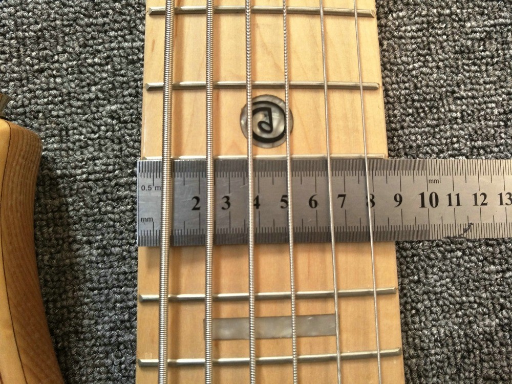6 Strings Electric Bass Guitar Maple Body Active pickups Bass Guitar Music instruments
