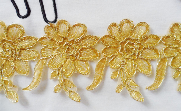 Gold Wire Embrodery Lace Edge with Cord Embroidery Lace Trim