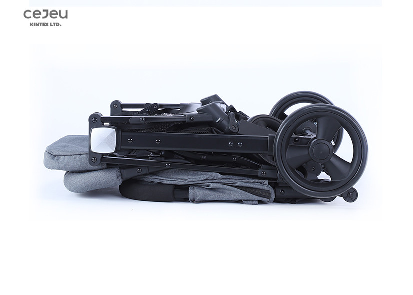 Front 6'' Rear 6.5'' Pinkumbrella Stroller With Carry Strap With Carry Strap 13 KG