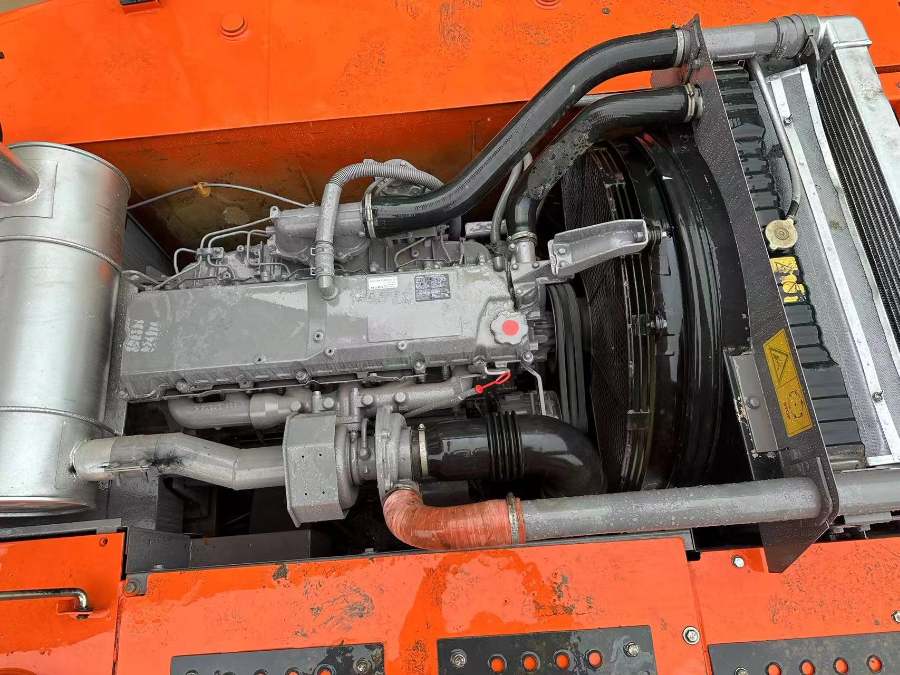 Hitachi ZX350 Excavator Engine
