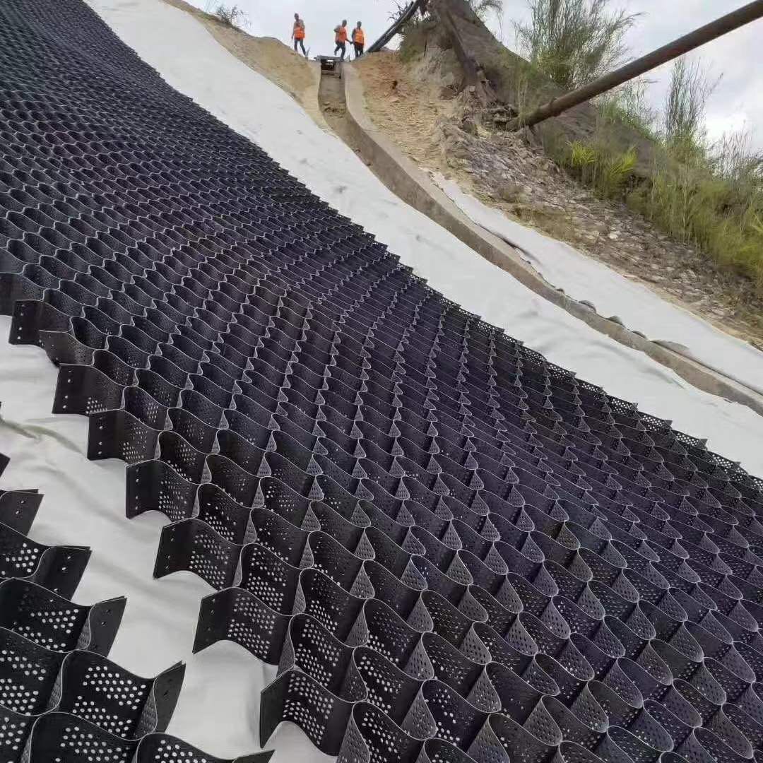 2 inches HDPE geocell for Honeycomb Mountain greening Railway excellent after-sale service