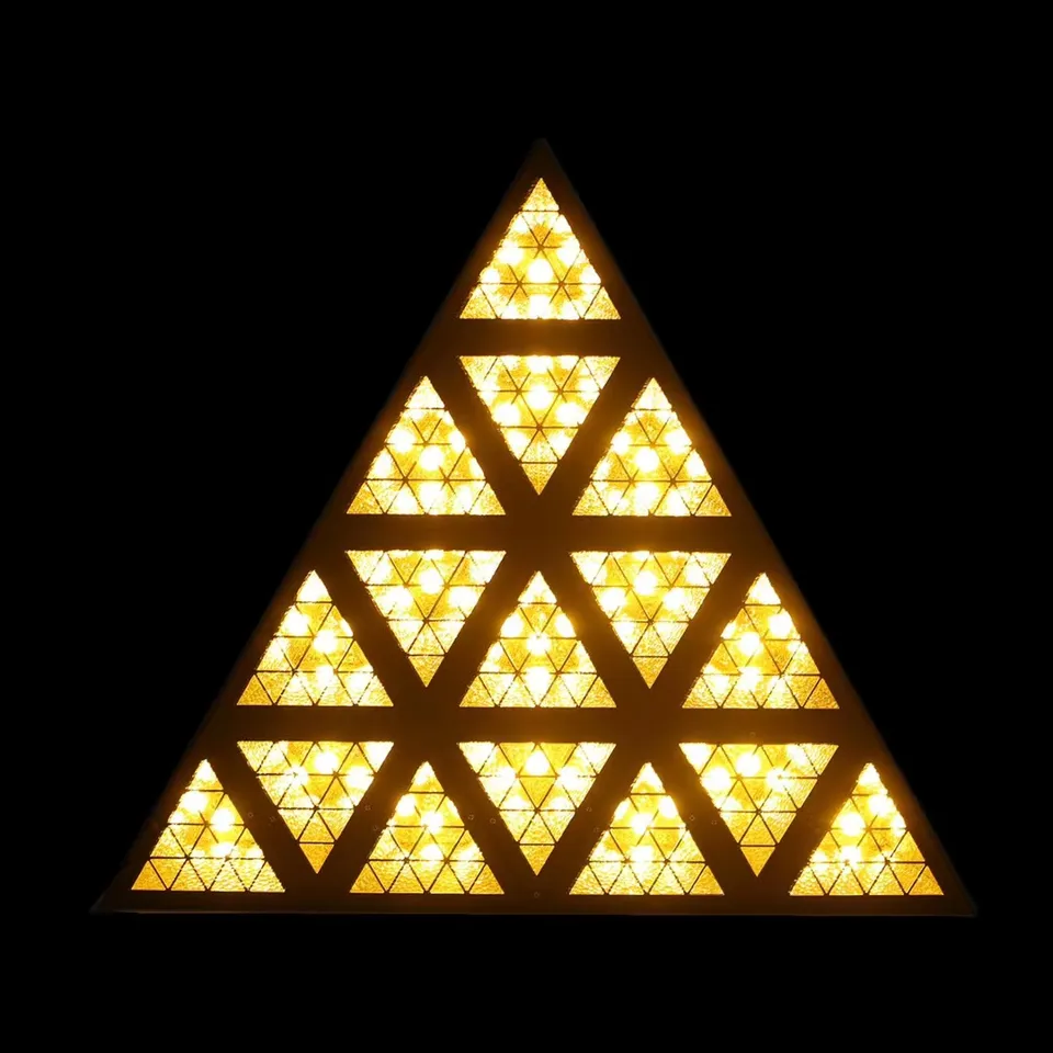 Triangle LED Stage Effect Light 7500K Color Temperature With Voice Control