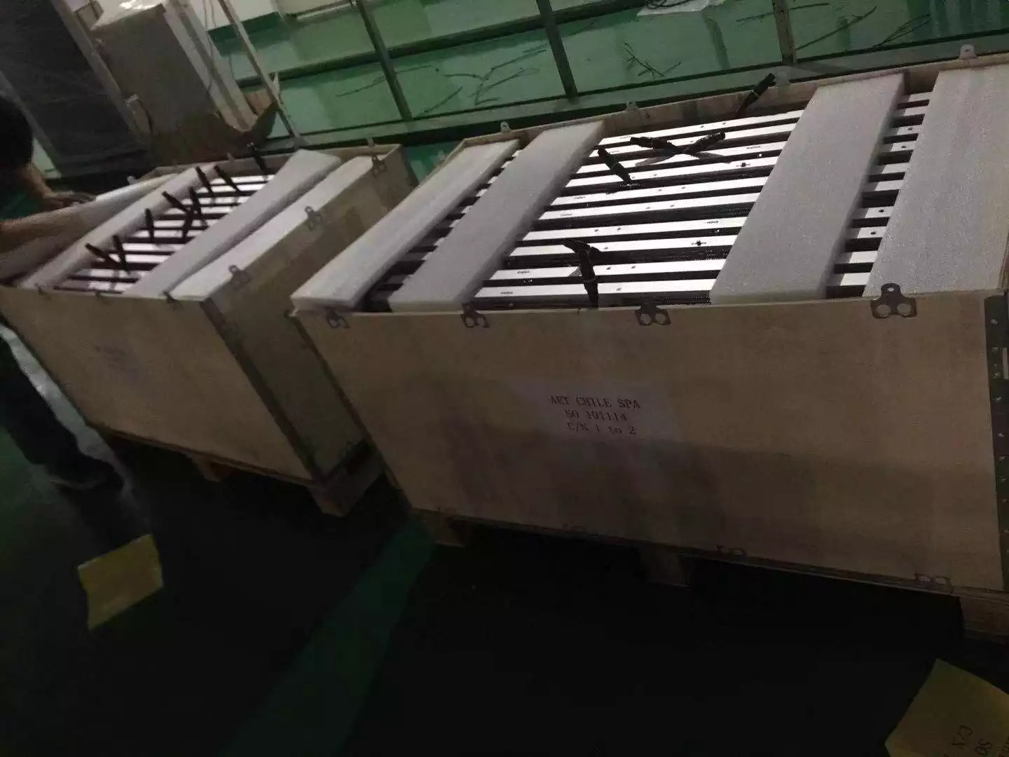 Transparent Glass Led Screen Wall Curtain Window Superior IC P3.9 P7.8mm