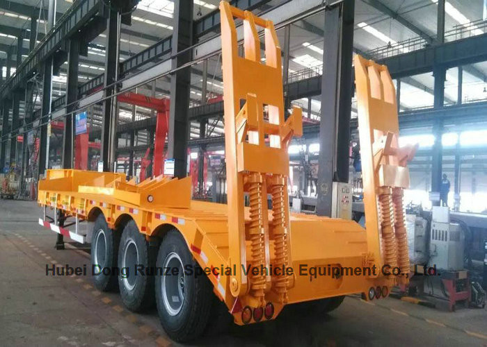 Gooseneck Transportion Heavy Duty Heavy Machine Lowbed Semi Trailer 40 ton ,60ton,80Ton