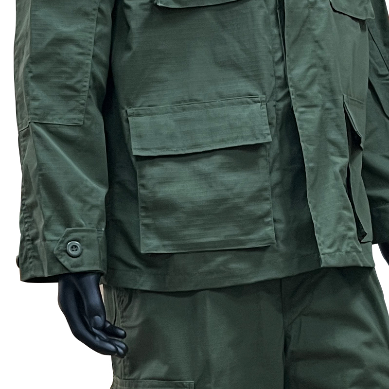 Unisex Camouflage Uniform Long Sleeve Shirts and Trousers for Outdoor Training Attire