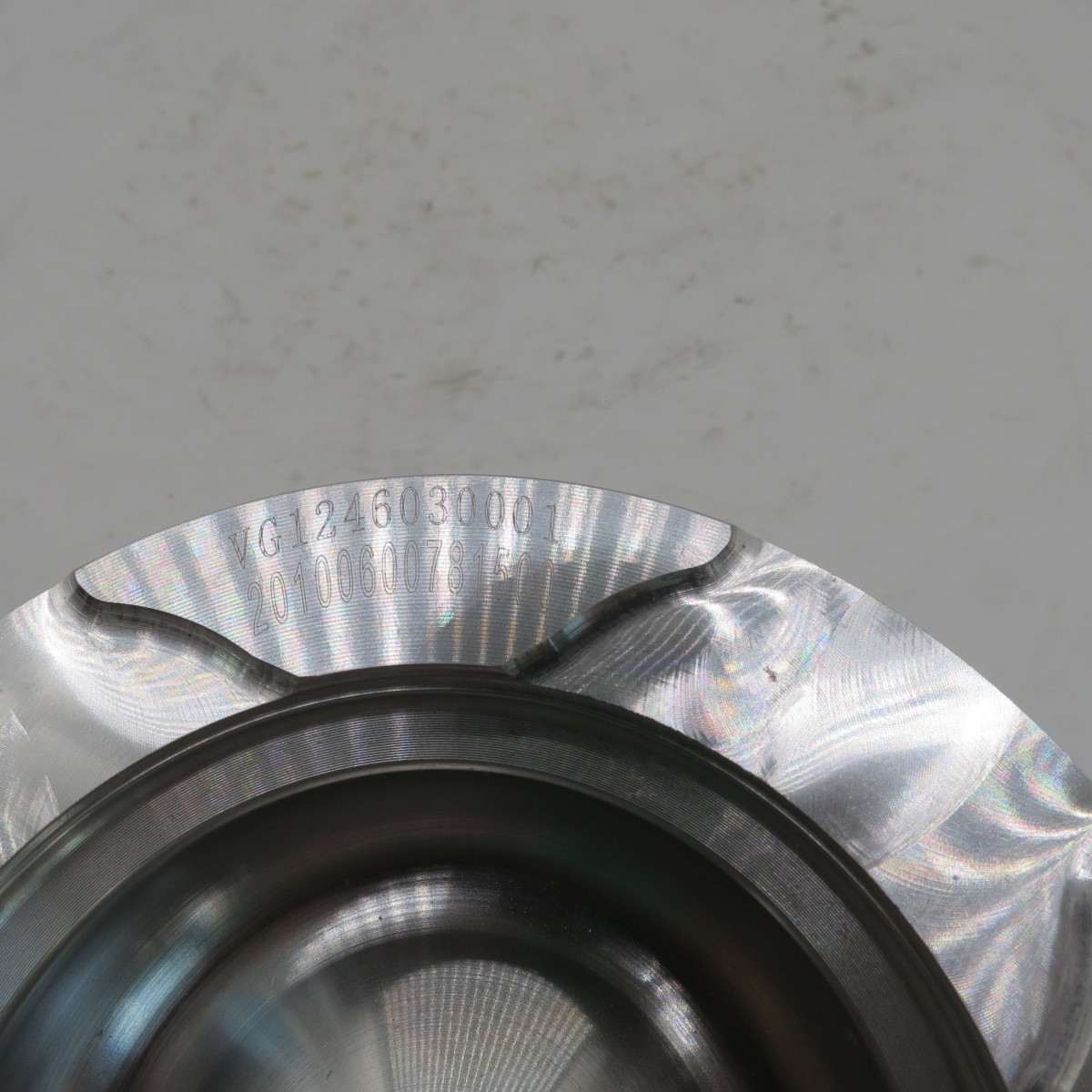 Sinotruk Diesel Engine WD615 Piston VG1246030001 diesel engine spare engine spare parts