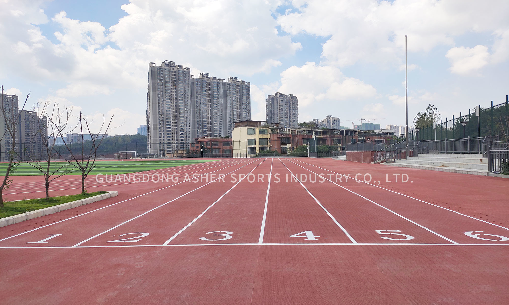 Slip Resistant Athletic Running Track , Rubber Running Track 1.28mm Deformation