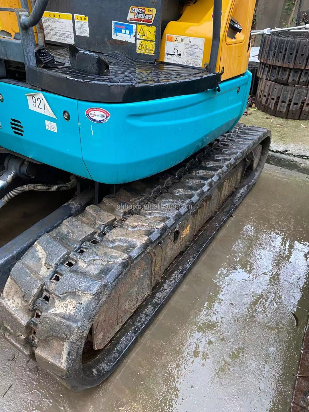 wheel excavator kubota U 30 second hand excavator