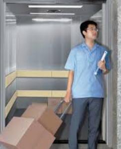 China 4000KG 2m/s Outdoor Freight Elevator VVVF Inveter Machine Room on sale