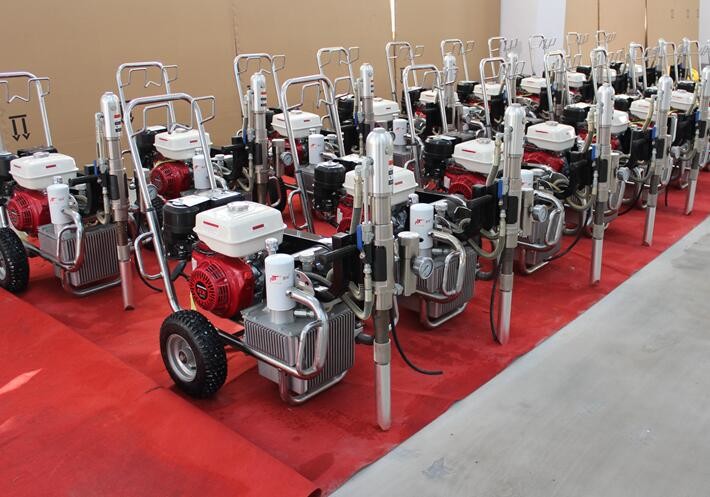 Professional Hydraulic Airless Sprayer For Primer Painting 13.5L/Min