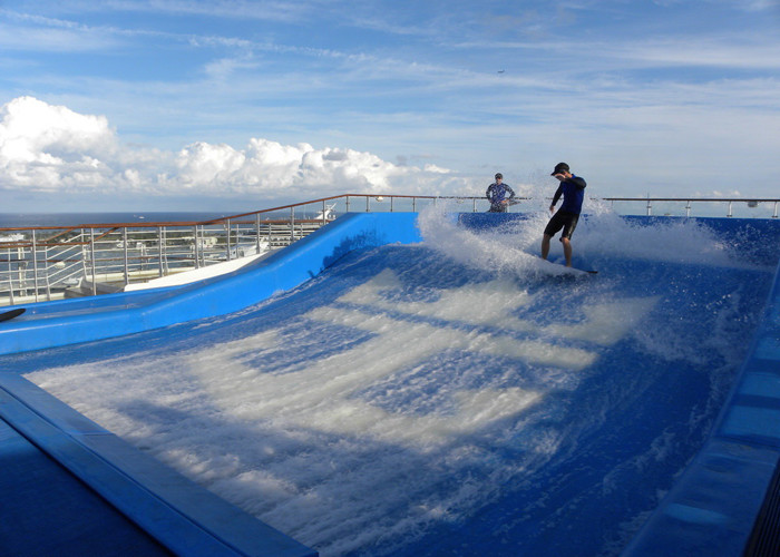 10 * 17m Water Wave Pool / Water Ski Boards With Surf Wave Machine