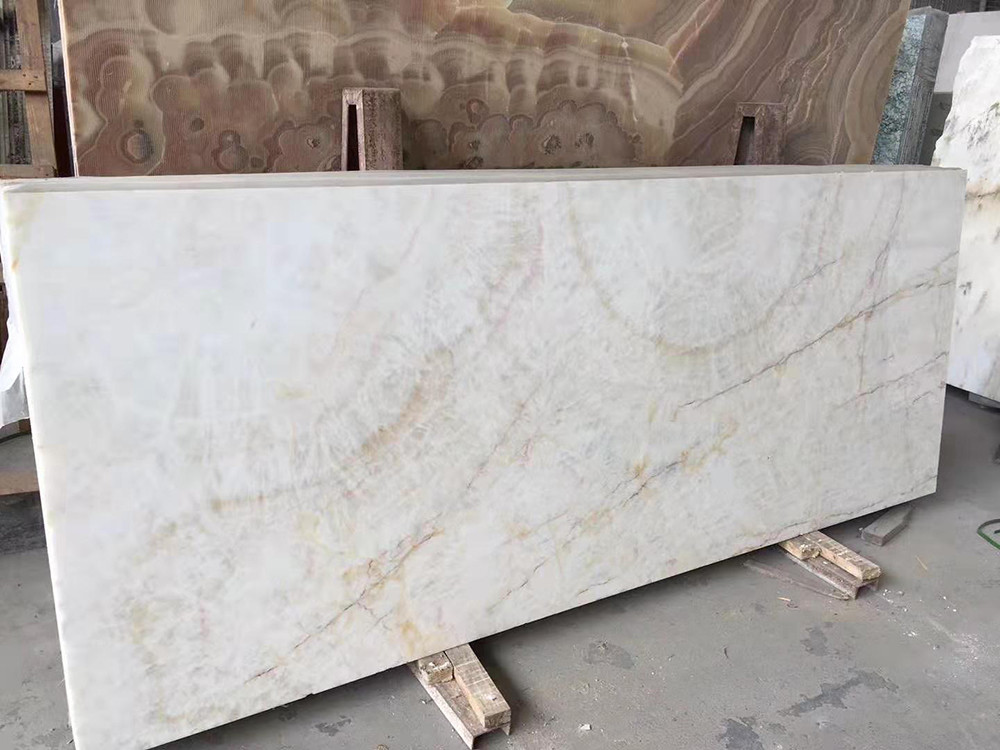 Onyx 70*26" 20mm Marble Slab Flooring With Khaki Brown Veins