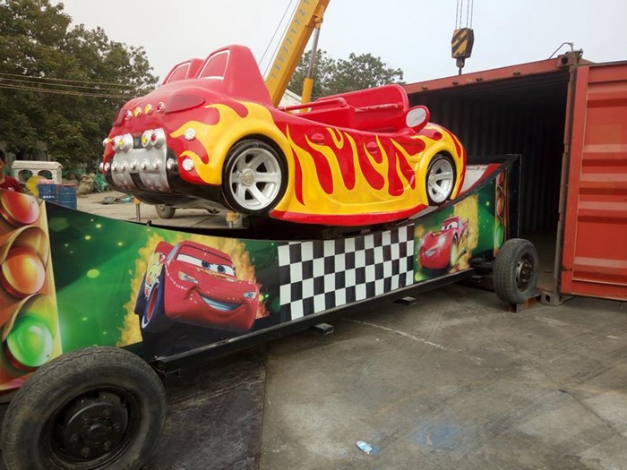 Colorful Painting Mini Flying Car Rides , FRP Material Amusement Park Rides Games