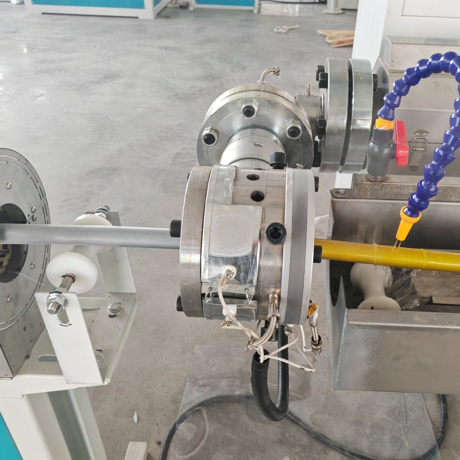 12mm Diameter Range PVC Fibre Reinforced Pipe Making Machine 20-110kg/h Output