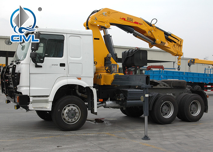 Sinotruk xcmg 15T Truck Mounted Crane Lorry Crane Truck With Crane Pickup Truck RHD
