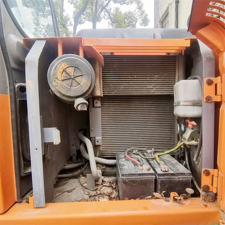 Japan Original Used Hitachi ZX130-6 Excavator with Hydraulic Pump in Good Condition