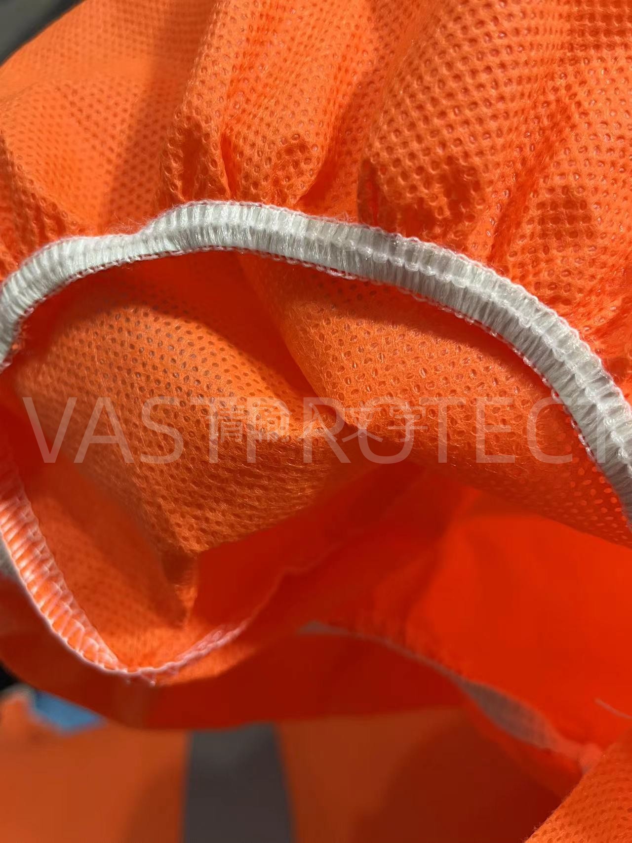 CE Type 5 6 Certified USA PPE Disposable SMS 56GSM Orange Coveralls With Reflective Tape