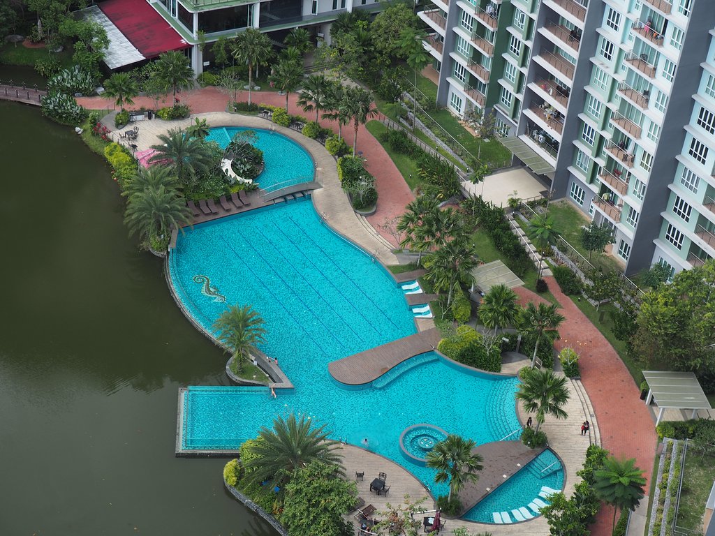 Endless PMMA Plexi Glass Panel for Big Transparent Swimming Acrylic Pool 0.32 FT