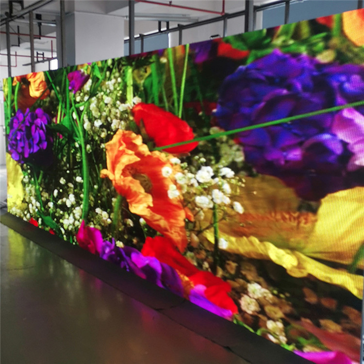 High Brightness Rainproof Outdoor Stage P3.91 LED Video Wall