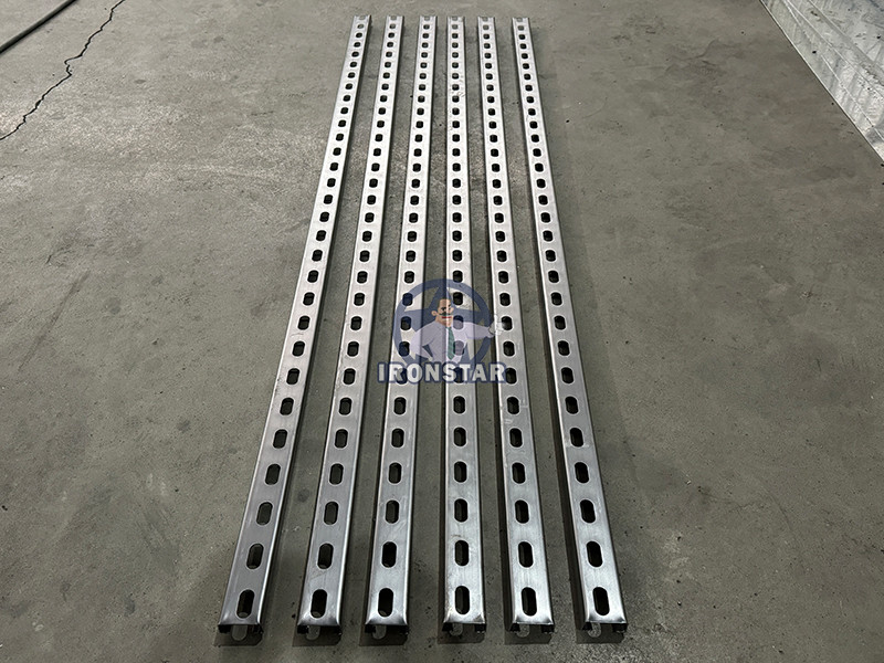 12 GA 41*21 / 41*41 2 sizes in 1 Slotted strut channel roll forming machine for America Solar photovoltaic bracket