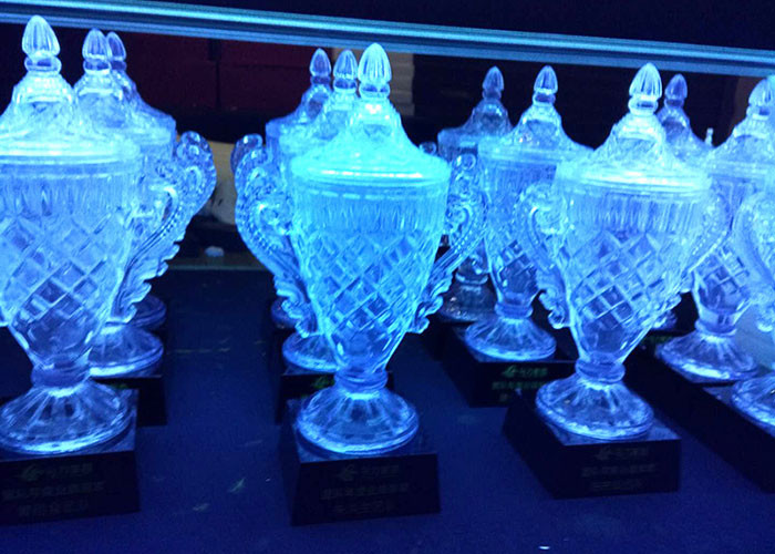 Frosted Carving Golf Trophy Cup For Golf Tournament / Golf Club