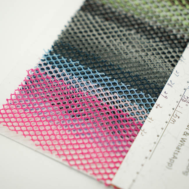Breathable Hexagonal Polyester Air Mesh Fabric 55GSM Durable