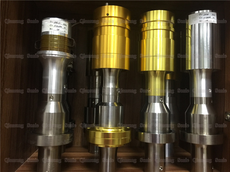 11 - 12nf Capacitance Ultrasonic High Power Transducer 20Khz 2000w Branson 803